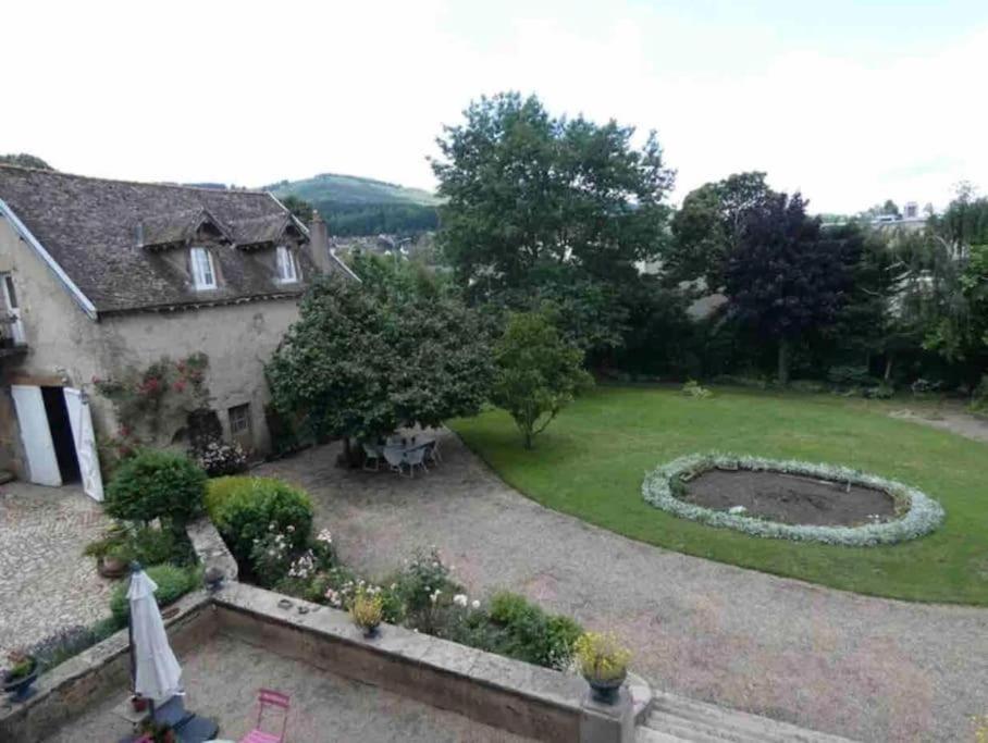 Maison Delalonde Autun Centre Appartement Familial 7Places Esterno foto